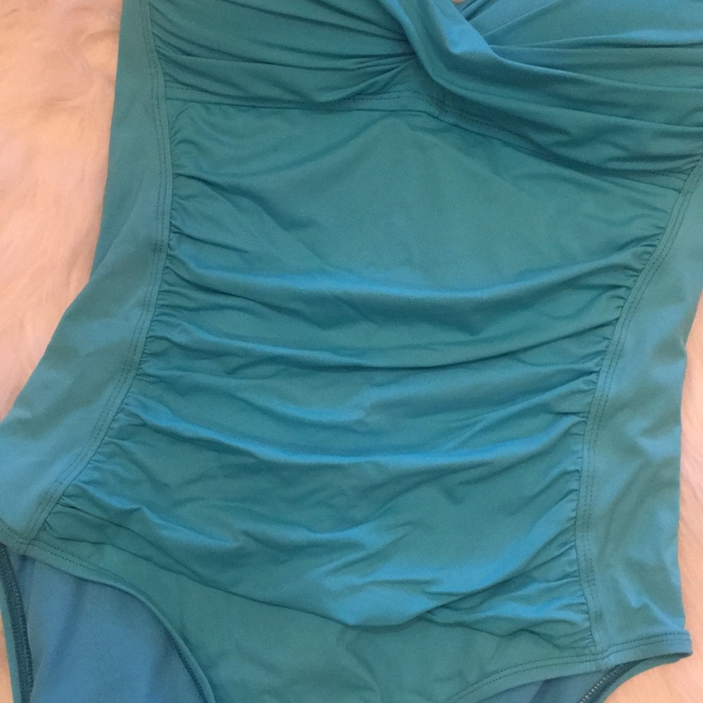 Liz Claiborne SKY BLUE halter bathing suit 👙 - Picture 5 of 8